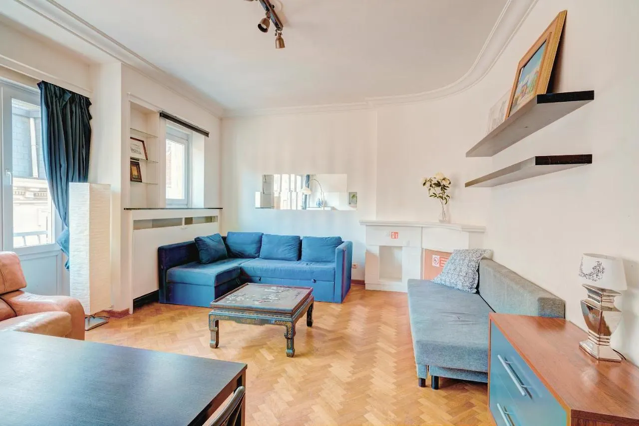 Cozy Apartment On Best Location In Anvers Belgique